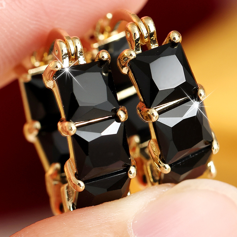 Women's Retro Black Square Synthetic Zirconia Hoop Earrings